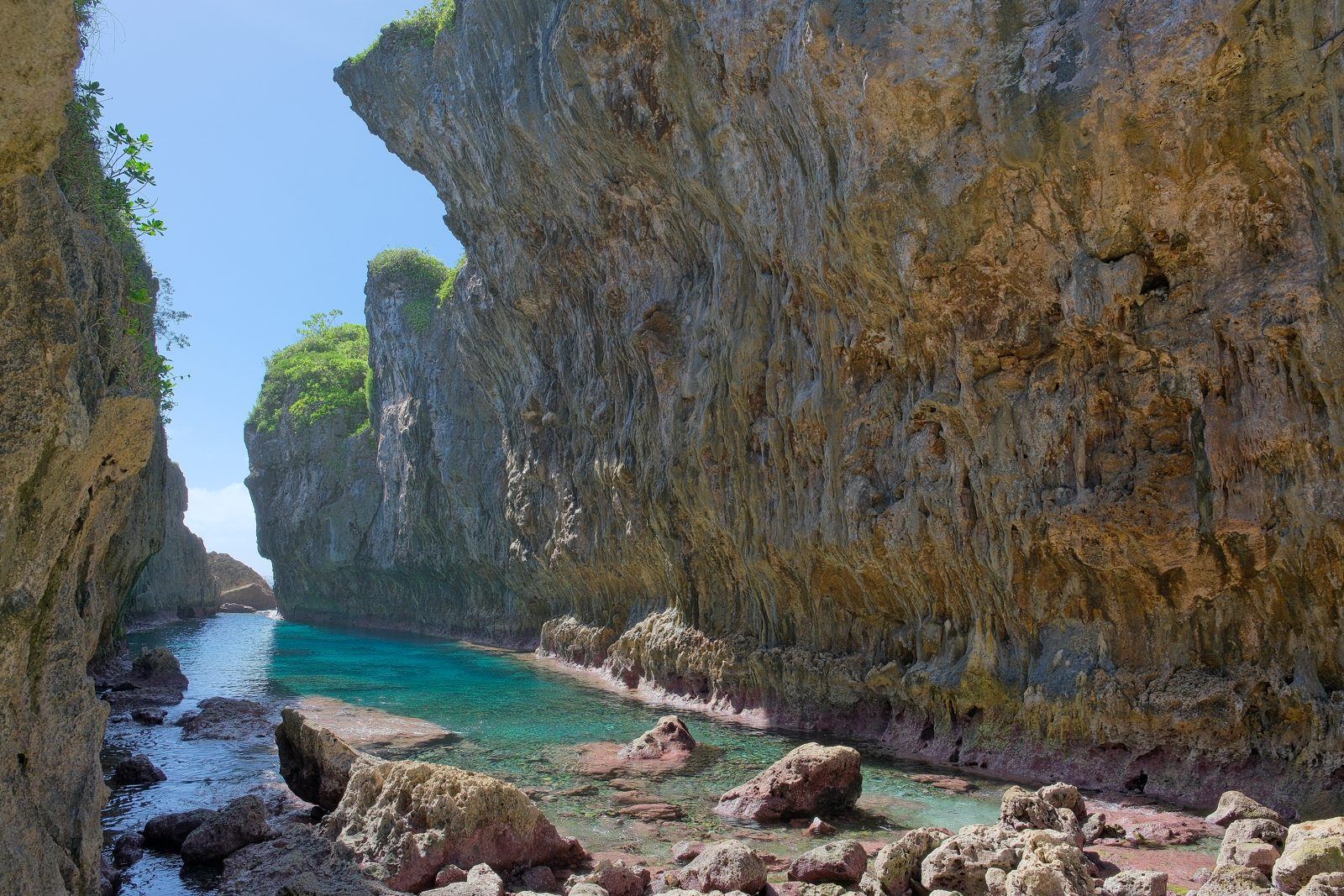 Matapa Chasm